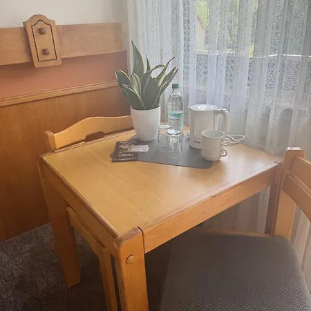 Hotel Schneider Pautzfeld 3*